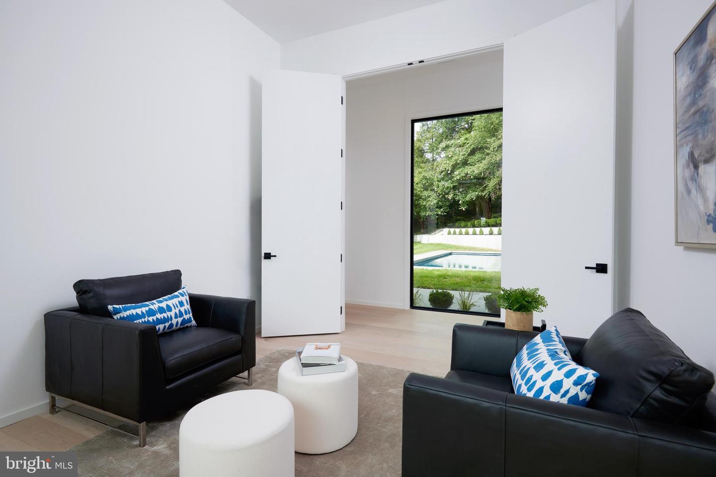 2800 32ND ST NW, WASHINGTON, District Of Columbia 20008, 6 Bedrooms Bedrooms, ,5 BathroomsBathrooms,Residential,For sale,2800 32ND ST NW,DCDC2198422 MLS # DCDC2198422