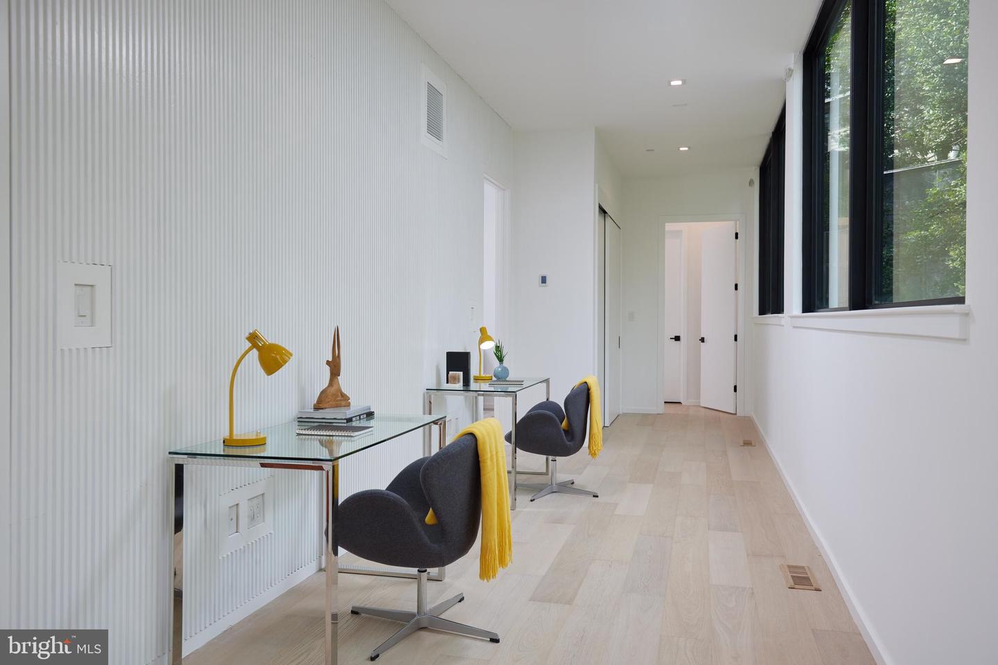 2800 32ND ST NW, WASHINGTON, District Of Columbia 20008, 6 Bedrooms Bedrooms, ,5 BathroomsBathrooms,Residential,For sale,2800 32ND ST NW,DCDC2198422 MLS # DCDC2198422