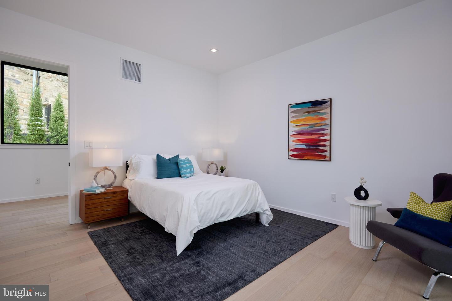 2800 32ND ST NW, WASHINGTON, District Of Columbia 20008, 6 Bedrooms Bedrooms, ,5 BathroomsBathrooms,Residential,For sale,2800 32ND ST NW,DCDC2198422 MLS # DCDC2198422