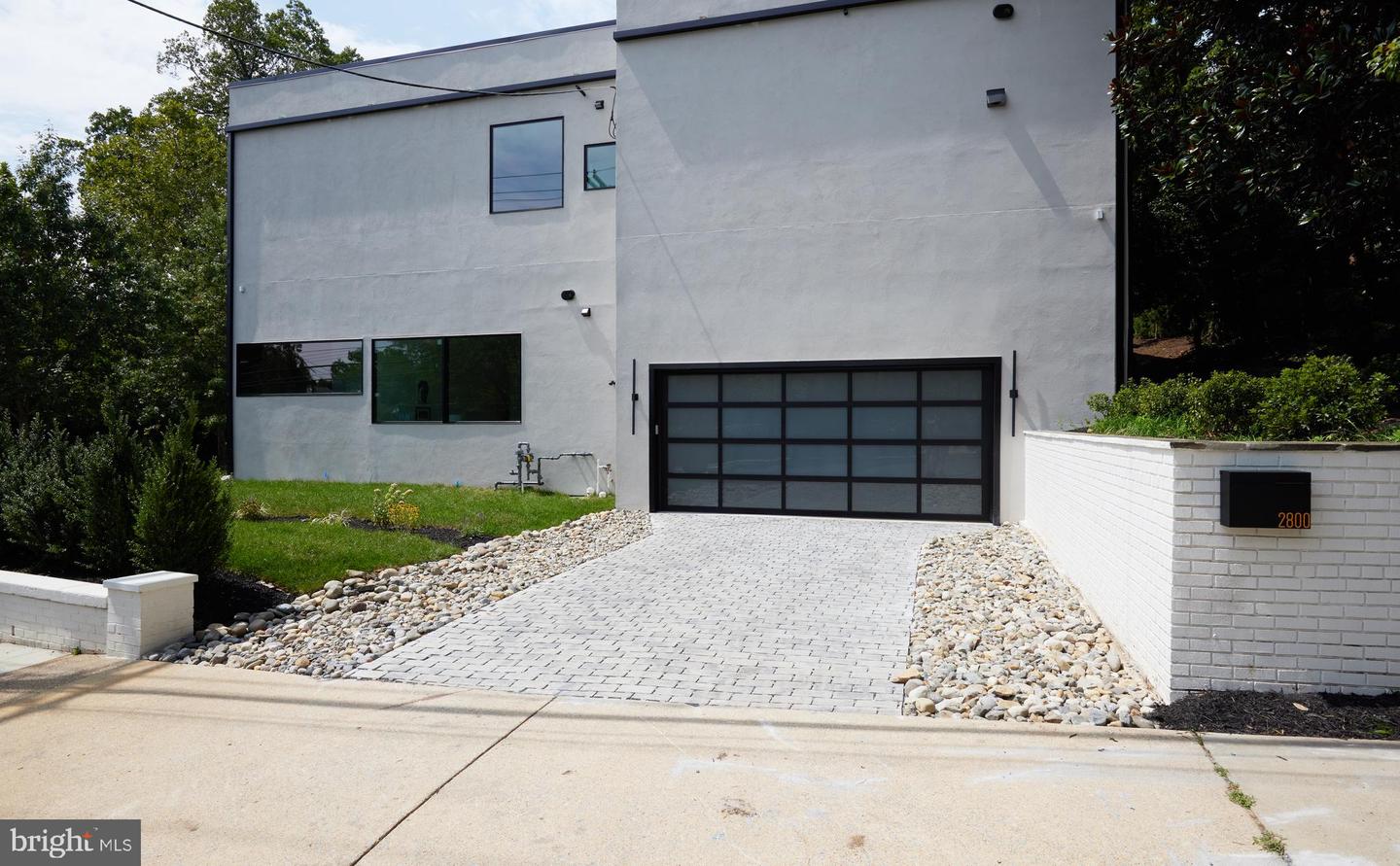 2800 32ND ST NW, WASHINGTON, District Of Columbia 20008, 6 Bedrooms Bedrooms, ,5 BathroomsBathrooms,Residential,For sale,2800 32ND ST NW,DCDC2198422 MLS # DCDC2198422