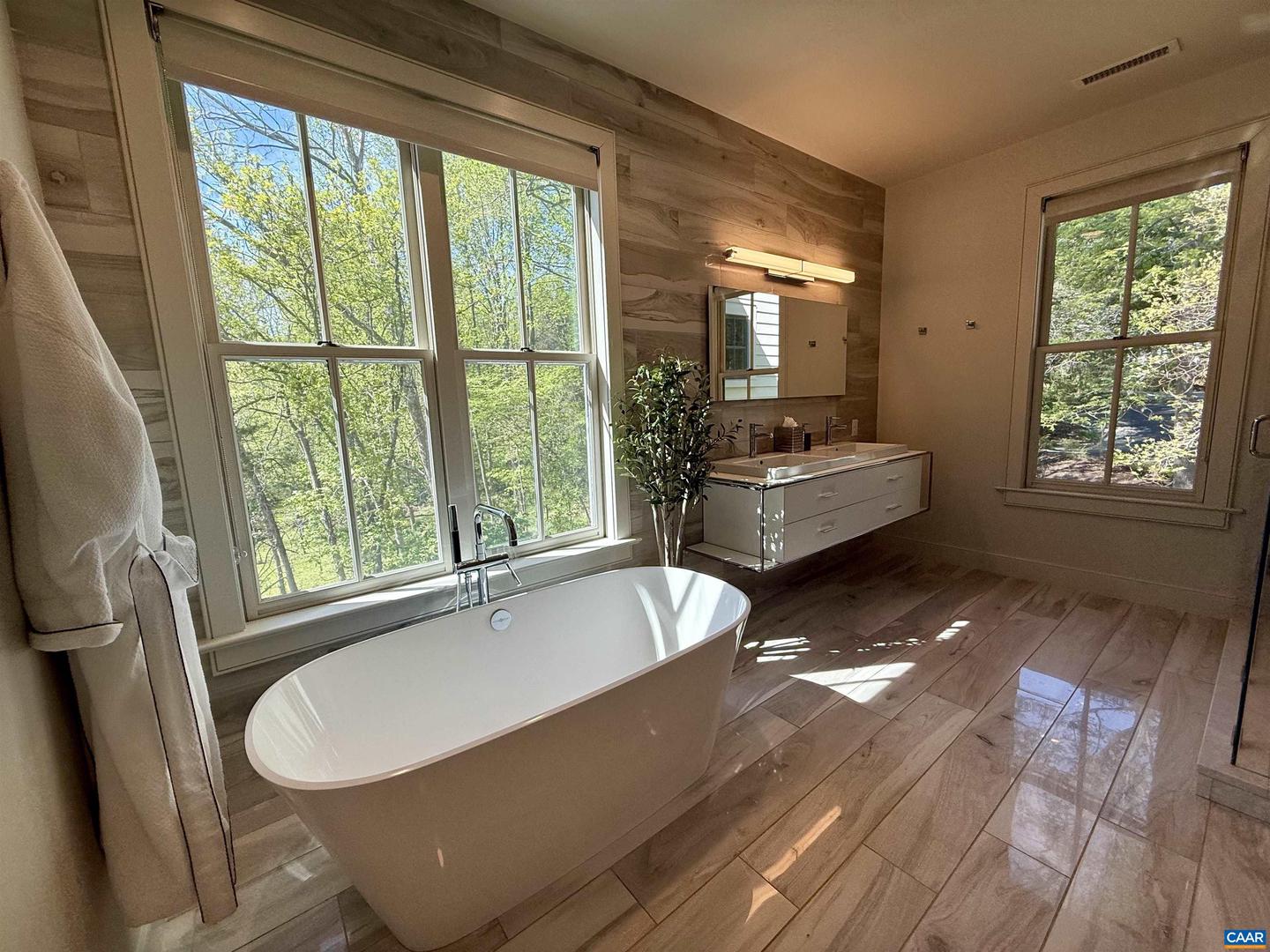 1500 LONDON RD, CHARLOTTESVILLE, Virginia 22901, 4 Bedrooms Bedrooms, ,3 BathroomsBathrooms,Residential,For sale,1500 LONDON RD,663949 MLS # 663949