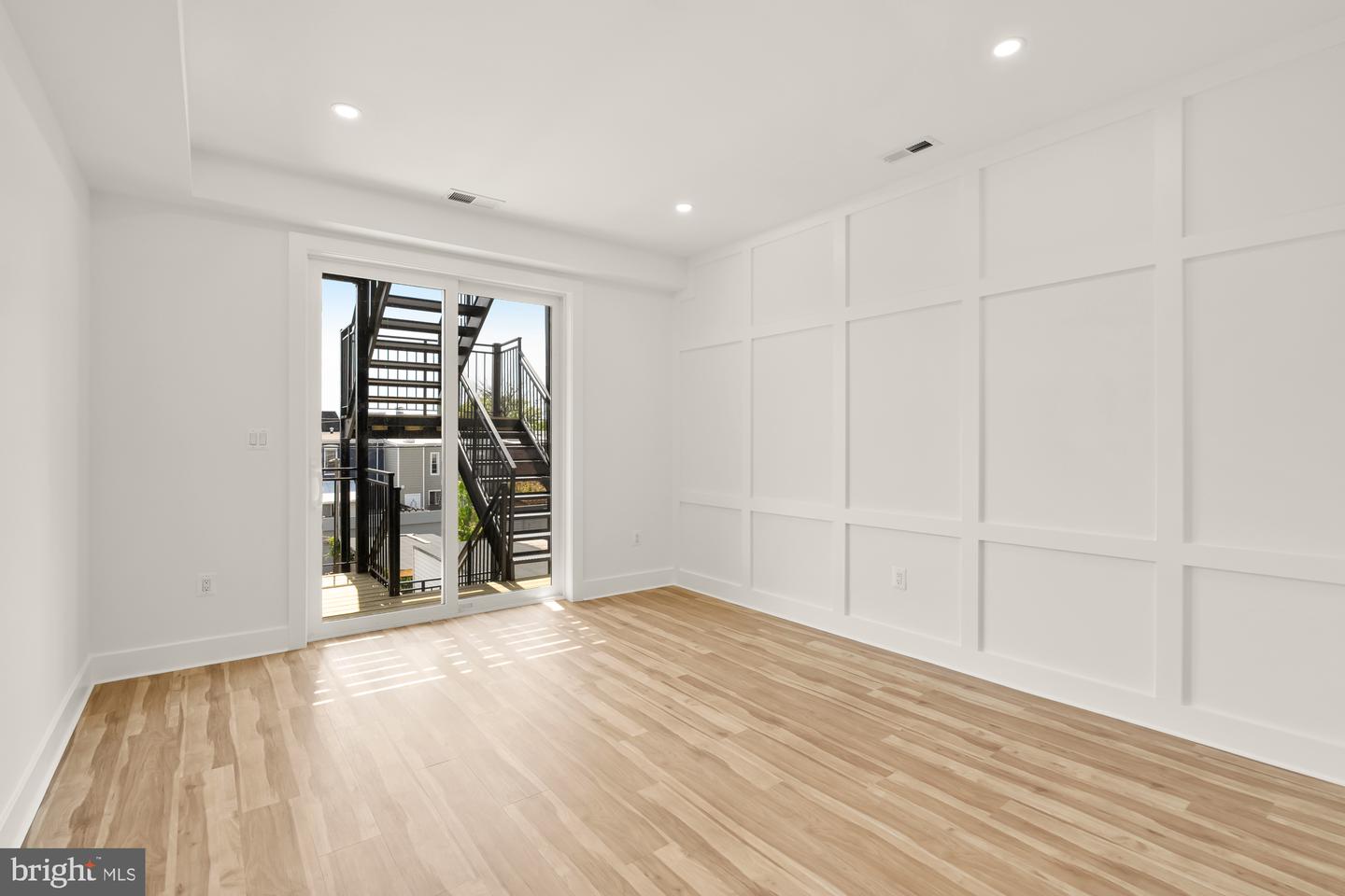 1251 MORSE ST NE #PH3, WASHINGTON, District Of Columbia 20002, 3 Bedrooms Bedrooms, ,2 BathroomsBathrooms,Residential,For sale,1251 MORSE ST NE #PH3,DCDC2198424 MLS # DCDC2198424