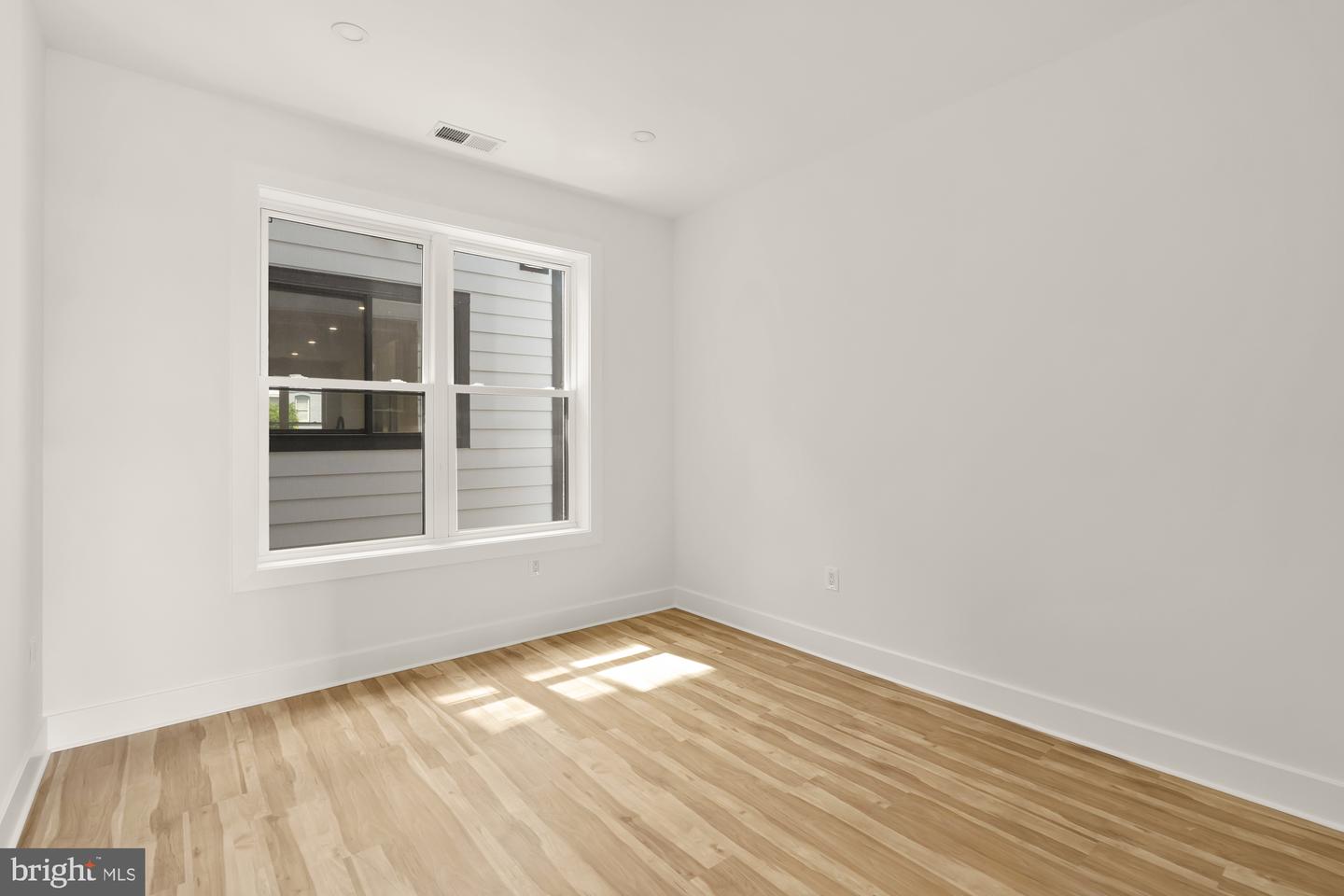1251 MORSE ST NE #PH3, WASHINGTON, District Of Columbia 20002, 3 Bedrooms Bedrooms, ,2 BathroomsBathrooms,Residential,For sale,1251 MORSE ST NE #PH3,DCDC2198424 MLS # DCDC2198424