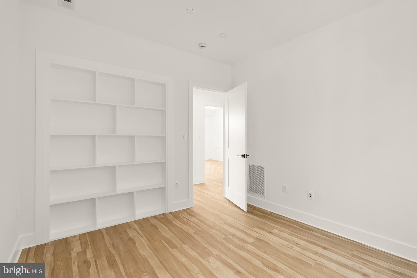 1251 MORSE ST NE #PH3, WASHINGTON, District Of Columbia 20002, 3 Bedrooms Bedrooms, ,2 BathroomsBathrooms,Residential,For sale,1251 MORSE ST NE #PH3,DCDC2198424 MLS # DCDC2198424