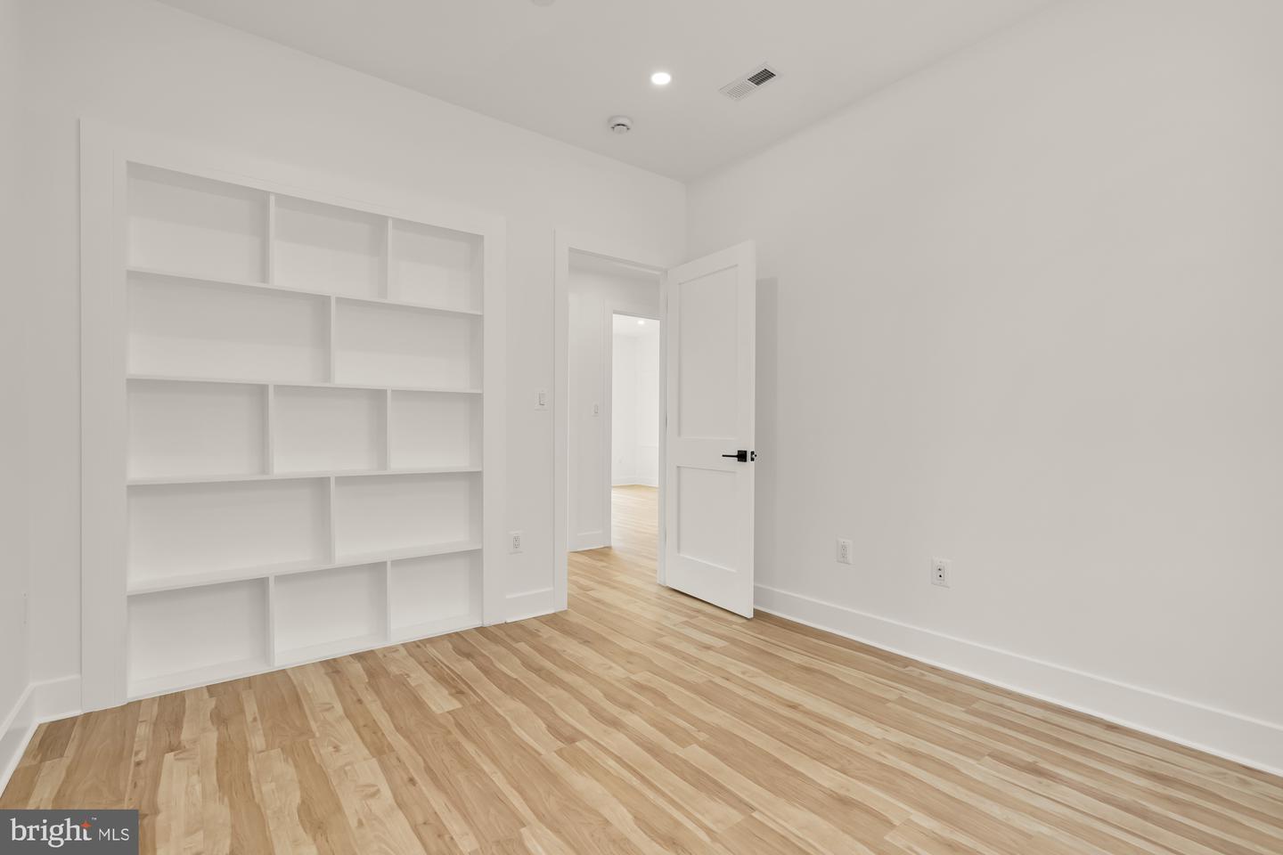 1251 MORSE ST NE #PH3, WASHINGTON, District Of Columbia 20002, 3 Bedrooms Bedrooms, ,2 BathroomsBathrooms,Residential,For sale,1251 MORSE ST NE #PH3,DCDC2198424 MLS # DCDC2198424