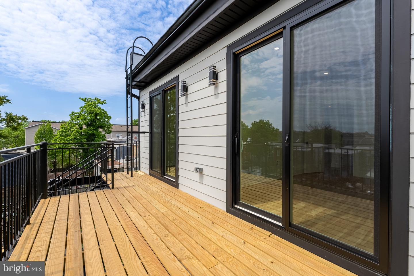 1251 MORSE ST NE #PH3, WASHINGTON, District Of Columbia 20002, 3 Bedrooms Bedrooms, ,2 BathroomsBathrooms,Residential,For sale,1251 MORSE ST NE #PH3,DCDC2198424 MLS # DCDC2198424