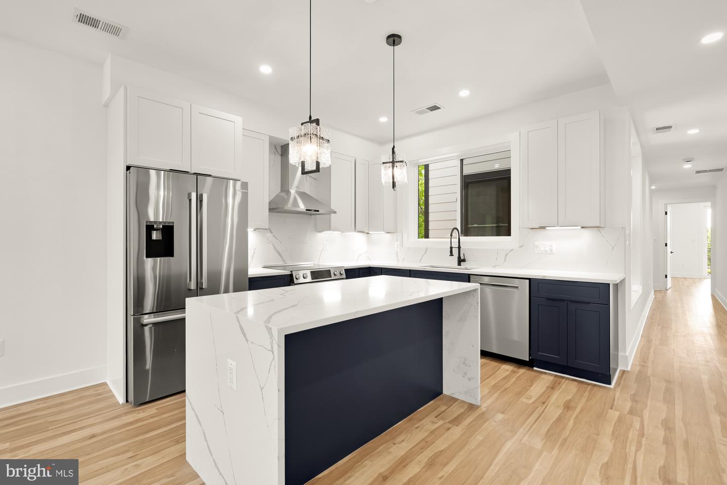1251 MORSE ST NE #PH3, WASHINGTON, District Of Columbia 20002, 3 Bedrooms Bedrooms, ,2 BathroomsBathrooms,Residential,For sale,1251 MORSE ST NE #PH3,DCDC2198424 MLS # DCDC2198424