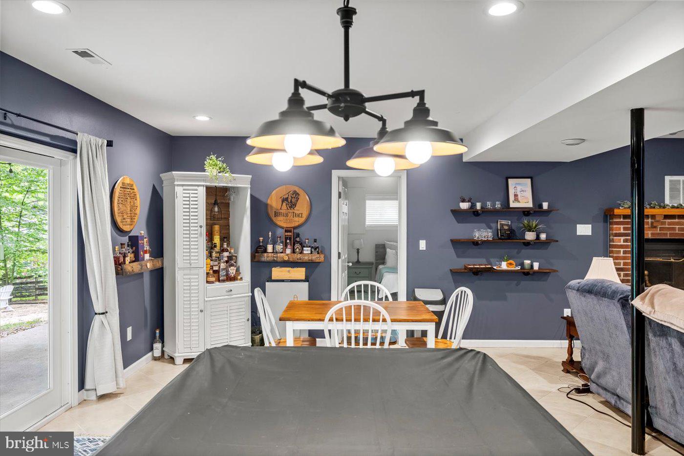10712 BRADFORD ST, SPOTSYLVANIA, Virginia 22553, 5 Bedrooms Bedrooms, ,3 BathroomsBathrooms,Residential,For sale,10712 BRADFORD ST,VASP2032732 MLS # VASP2032732