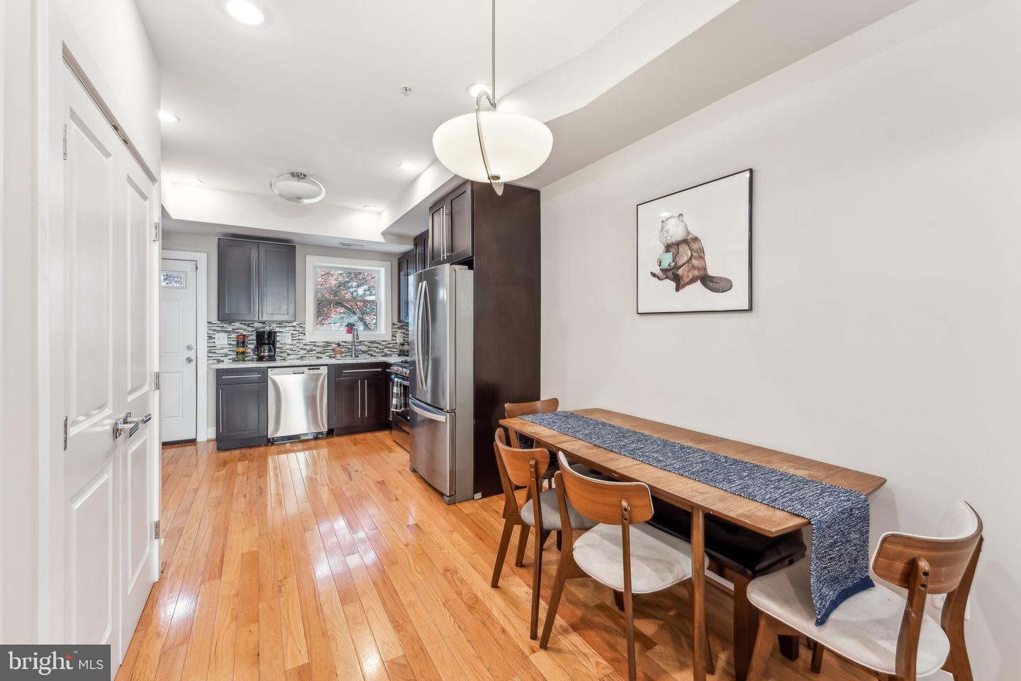 718 13TH ST SE, WASHINGTON, District Of Columbia 20003, 3 Bedrooms Bedrooms, ,3 BathroomsBathrooms,Residential,For sale,718 13TH ST SE,DCDC2198426 MLS # DCDC2198426