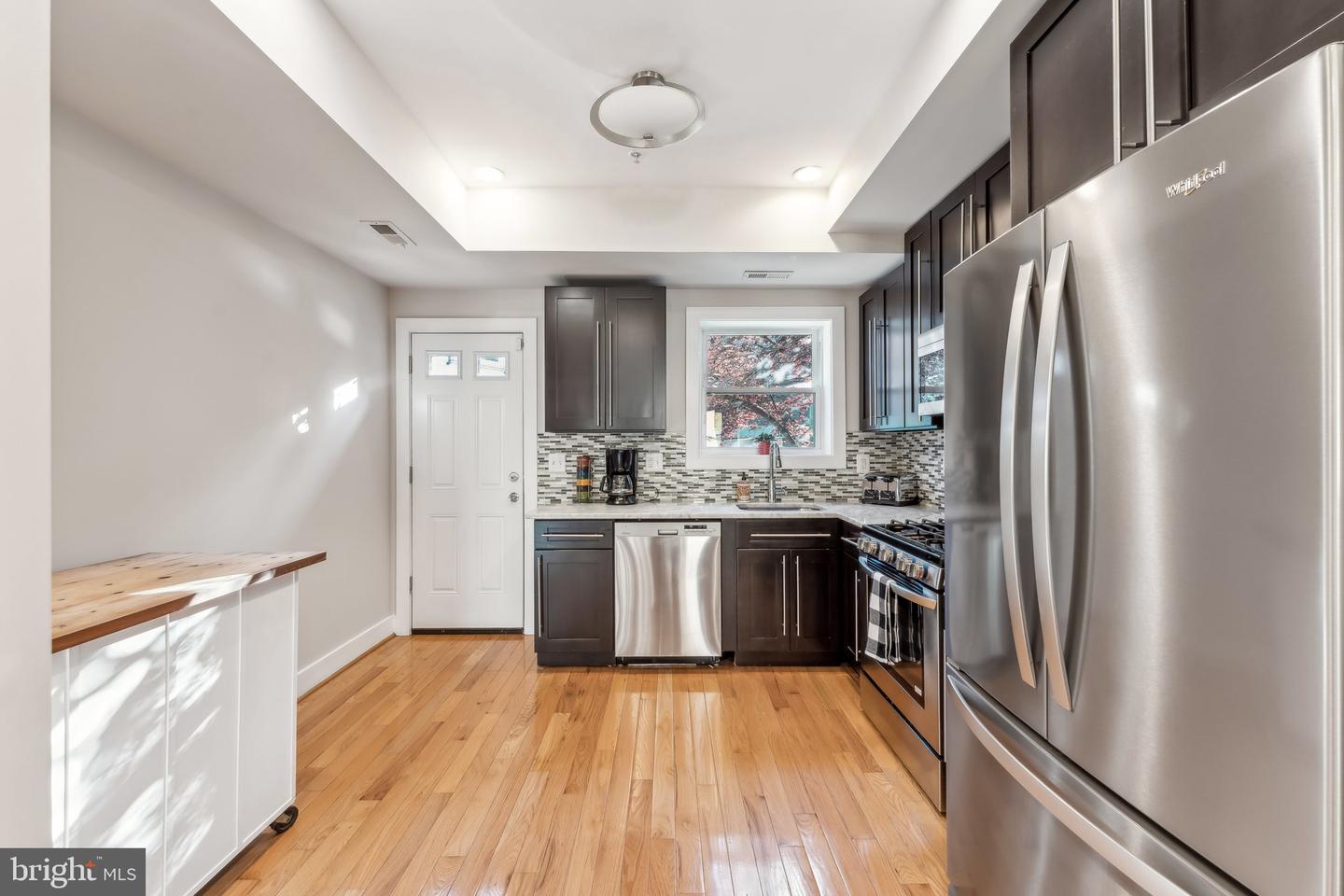 718 13TH ST SE, WASHINGTON, District Of Columbia 20003, 3 Bedrooms Bedrooms, ,3 BathroomsBathrooms,Residential,For sale,718 13TH ST SE,DCDC2198426 MLS # DCDC2198426