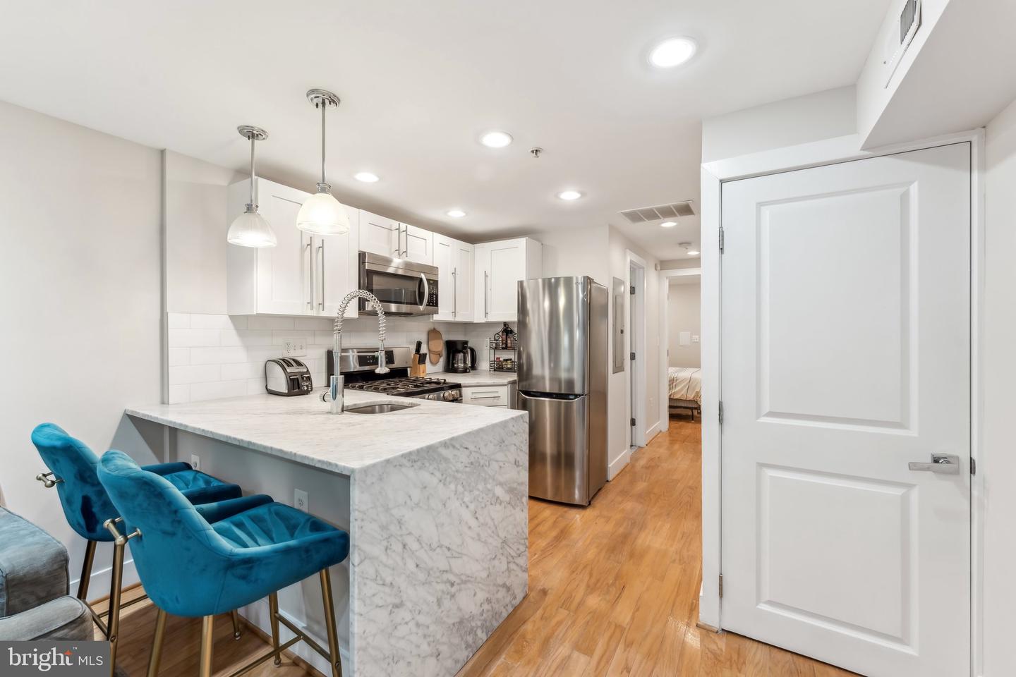 718 13TH ST SE, WASHINGTON, District Of Columbia 20003, 3 Bedrooms Bedrooms, ,3 BathroomsBathrooms,Residential,For sale,718 13TH ST SE,DCDC2198426 MLS # DCDC2198426