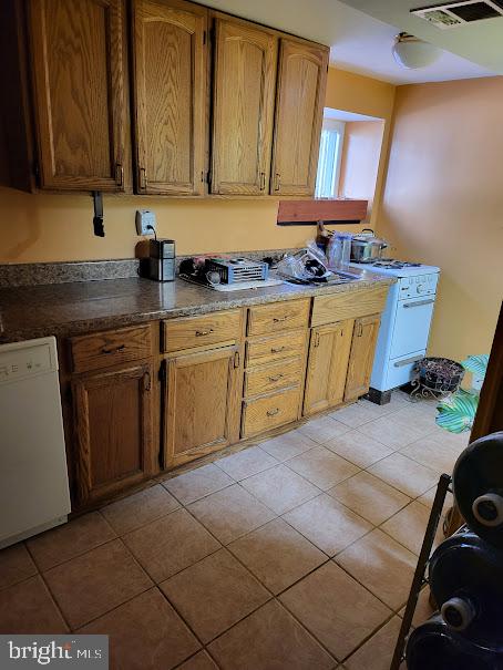 2532 12TH ST NW, WASHINGTON, District Of Columbia 20009, 5 Bedrooms Bedrooms, 8 Rooms Rooms,2 BathroomsBathrooms,Residential,For sale,2532 12TH ST NW,DCDC2198546 MLS # DCDC2198546