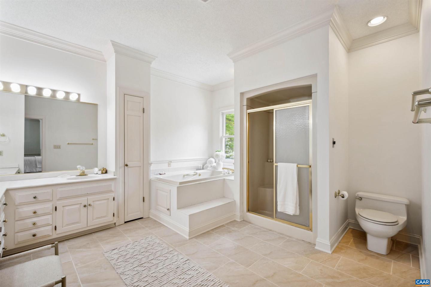 560 LOBLOLLY LN, CHARLOTTESVILLE, Virginia 22903, 4 Bedrooms Bedrooms, ,3 BathroomsBathrooms,Residential,For sale,560 LOBLOLLY LN,663959 MLS # 663959