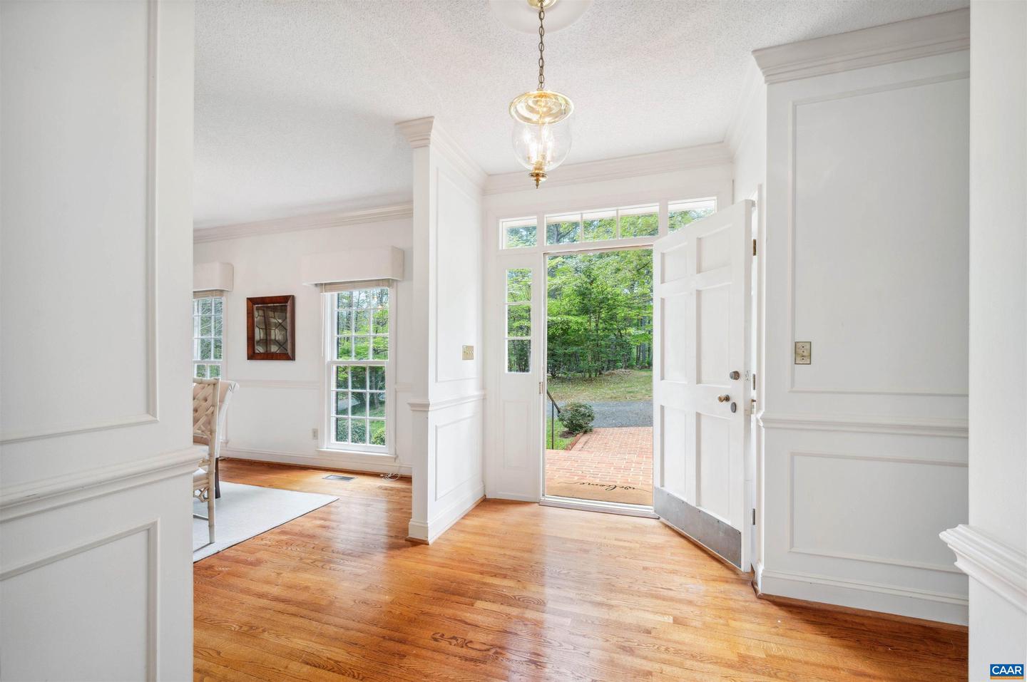 560 LOBLOLLY LN, CHARLOTTESVILLE, Virginia 22903, 4 Bedrooms Bedrooms, ,3 BathroomsBathrooms,Residential,For sale,560 LOBLOLLY LN,663959 MLS # 663959