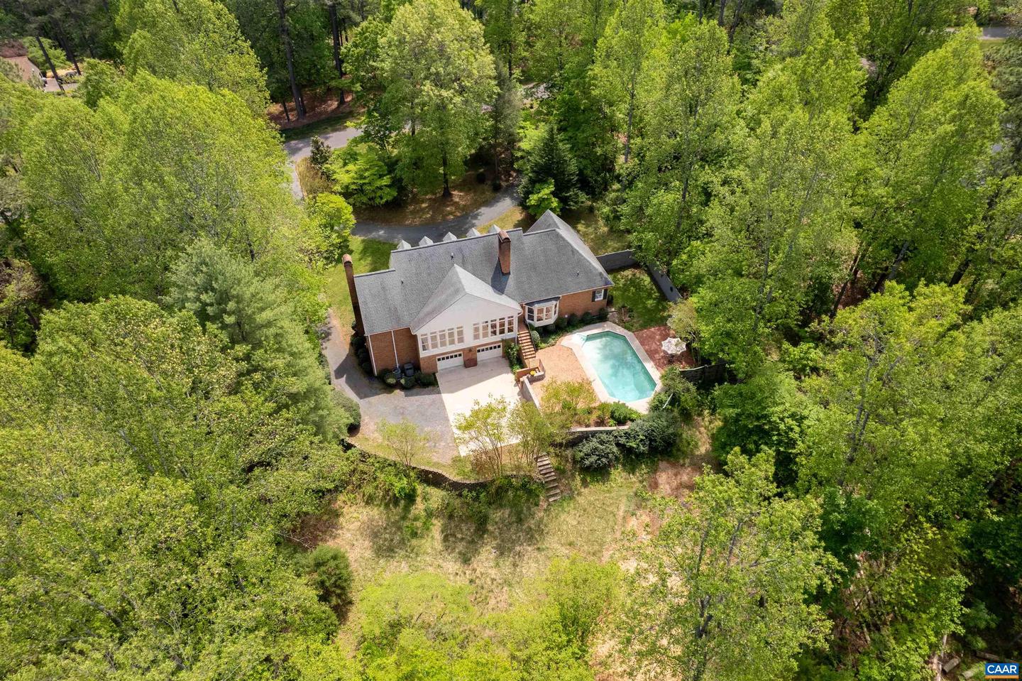 560 LOBLOLLY LN, CHARLOTTESVILLE, Virginia 22903, 4 Bedrooms Bedrooms, ,3 BathroomsBathrooms,Residential,For sale,560 LOBLOLLY LN,663959 MLS # 663959