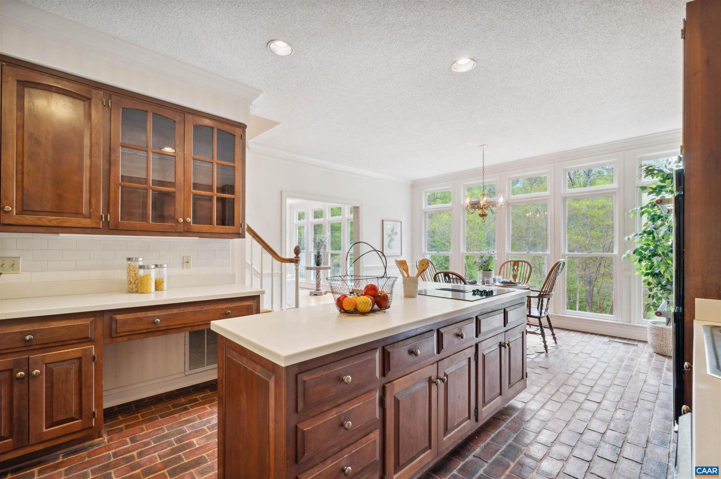 560 LOBLOLLY LN, CHARLOTTESVILLE, Virginia 22903, 4 Bedrooms Bedrooms, ,3 BathroomsBathrooms,Residential,For sale,560 LOBLOLLY LN,663959 MLS # 663959