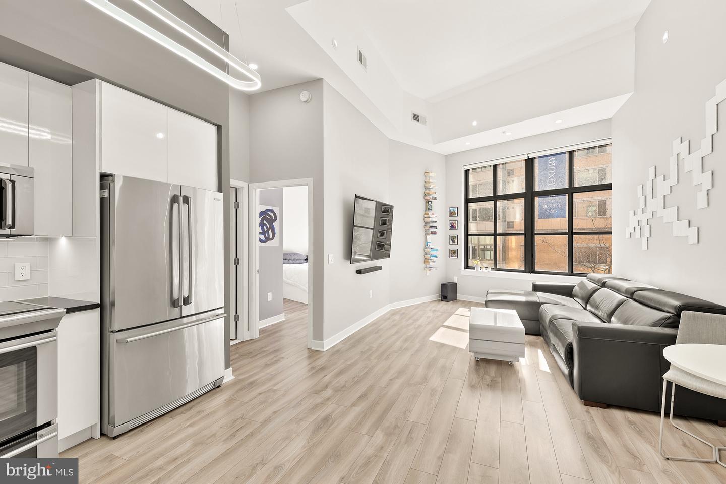 460 NEW YORK AVE NW #206, WASHINGTON, District Of Columbia 20001, 1 Bedroom Bedrooms, 5 Rooms Rooms,1 BathroomBathrooms,Residential,For sale,460 NEW YORK AVE NW #206,DCDC2198570 MLS # DCDC2198570