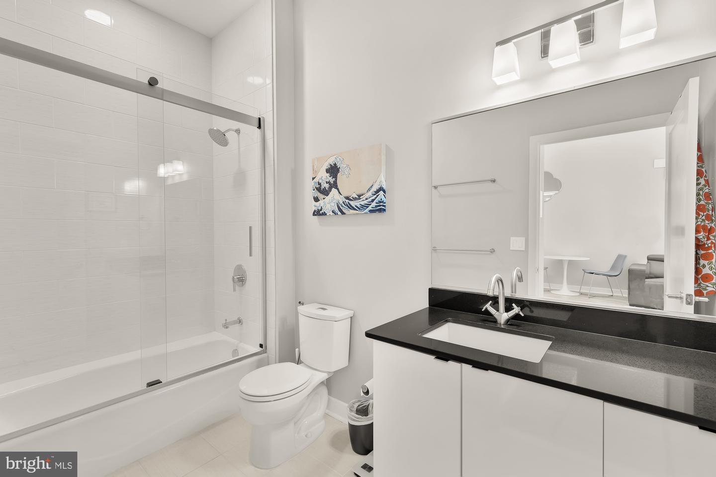 460 NEW YORK AVE NW #206, WASHINGTON, District Of Columbia 20001, 1 Bedroom Bedrooms, 5 Rooms Rooms,1 BathroomBathrooms,Residential,For sale,460 NEW YORK AVE NW #206,DCDC2198570 MLS # DCDC2198570