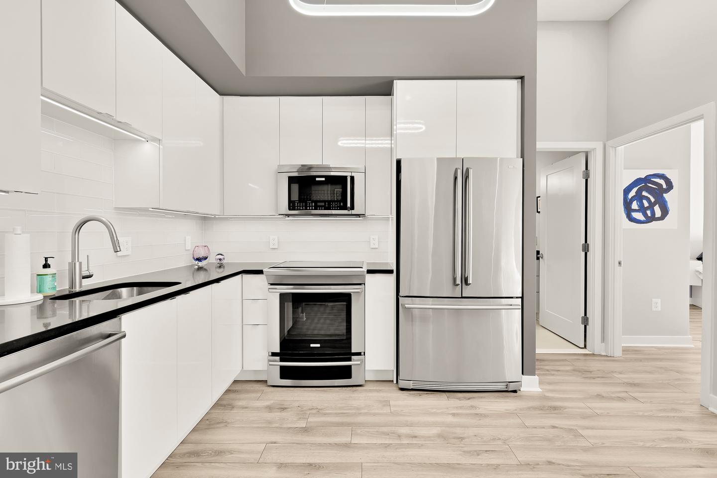 460 NEW YORK AVE NW #206, WASHINGTON, District Of Columbia 20001, 1 Bedroom Bedrooms, 5 Rooms Rooms,1 BathroomBathrooms,Residential,For sale,460 NEW YORK AVE NW #206,DCDC2198570 MLS # DCDC2198570
