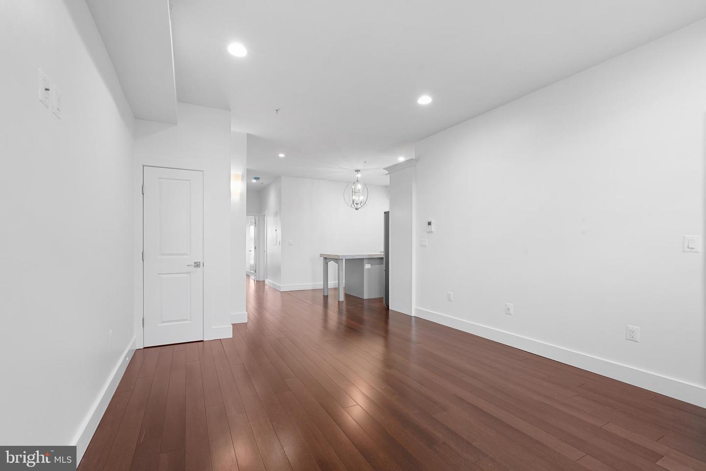 3511 14TH ST NW #4, WASHINGTON, District Of Columbia 20010, 2 Bedrooms Bedrooms, ,2 BathroomsBathrooms,Residential,For sale,3511 14TH ST NW #4,DCDC2198572 MLS # DCDC2198572
