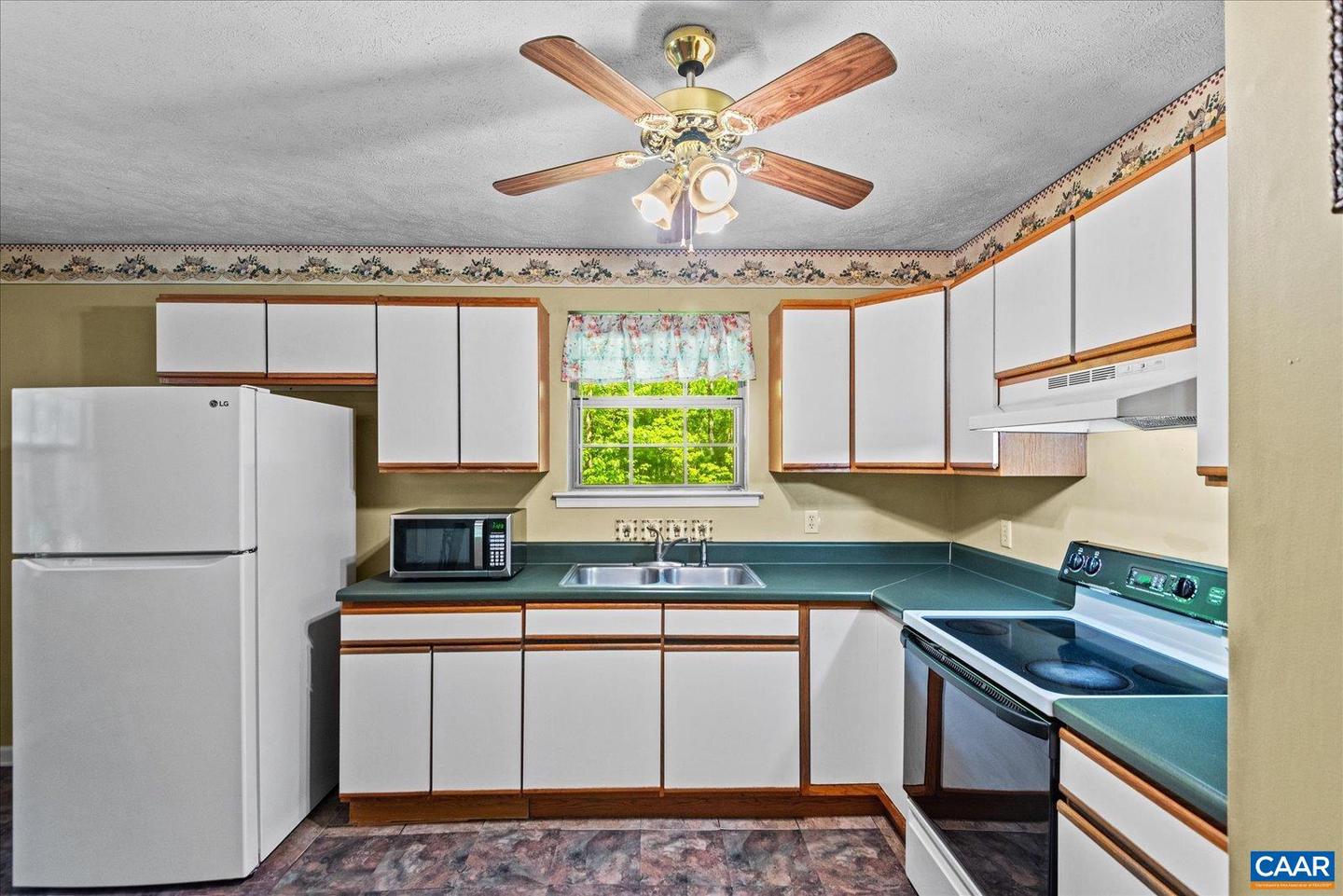 054 COURTHOUSE MOUNTAIN RD, MADISON, Virginia 22727, 3 Bedrooms Bedrooms, ,2 BathroomsBathrooms,Residential,For sale,054 COURTHOUSE MOUNTAIN RD,663961 MLS # 663961