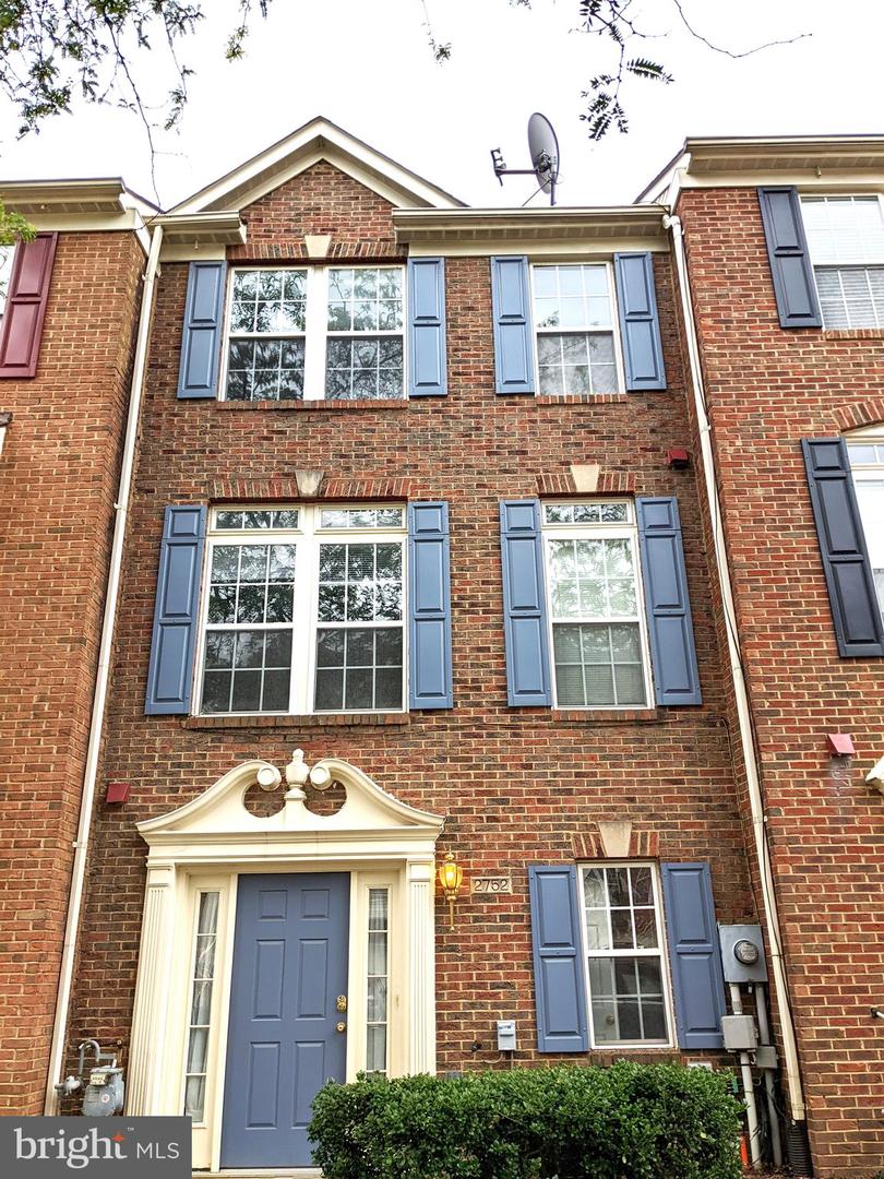 2752 MANHATTAN PL, VIENNA, Virginia 22180, 3 Bedrooms Bedrooms, ,2 BathroomsBathrooms,Residential,For sale,2752 MANHATTAN PL,VAFX2237936 MLS # VAFX2237936