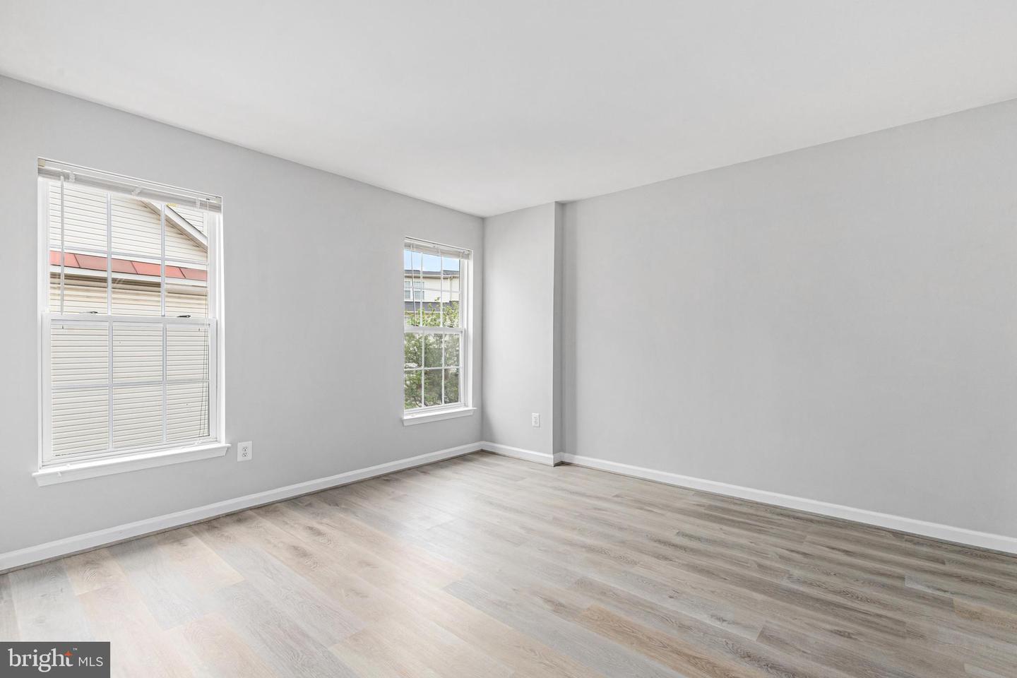 2752 MANHATTAN PL, VIENNA, Virginia 22180, 3 Bedrooms Bedrooms, ,2 BathroomsBathrooms,Residential,For sale,2752 MANHATTAN PL,VAFX2237936 MLS # VAFX2237936