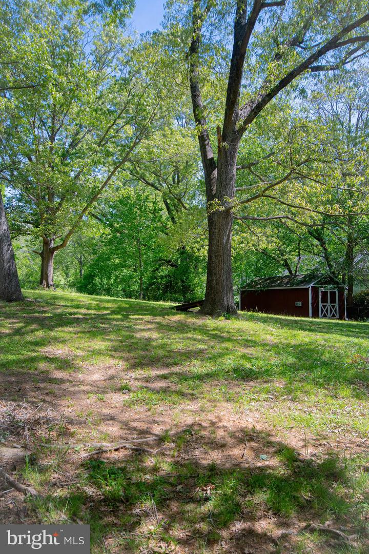 15 HAY BARN RD, STAFFORD, Virginia 22556, 5 Bedrooms Bedrooms, ,3 BathroomsBathrooms,Residential,For sale,15 HAY BARN RD,VAST2038428 MLS # VAST2038428