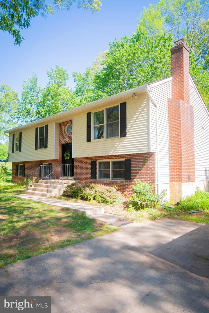 15 HAY BARN RD, STAFFORD, Virginia 22556, 5 Bedrooms Bedrooms, ,3 BathroomsBathrooms,Residential,For sale,15 HAY BARN RD,VAST2038428 MLS # VAST2038428