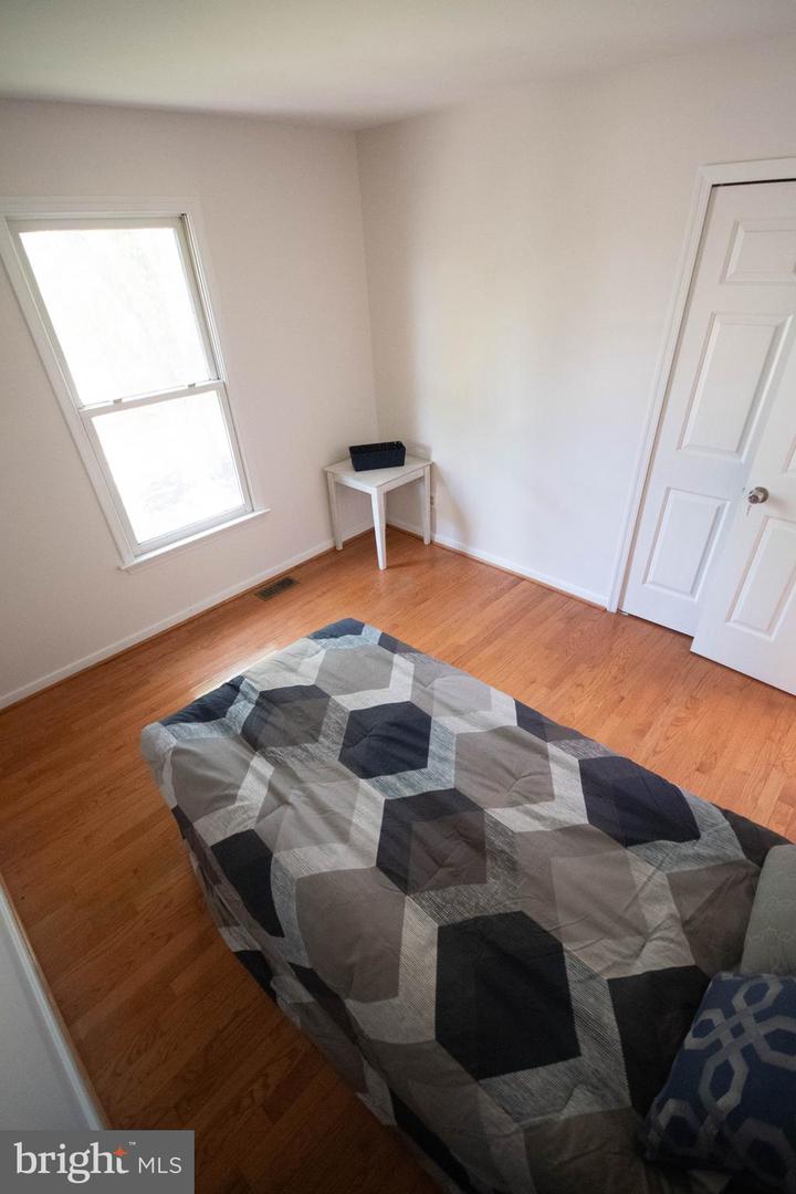 15 HAY BARN RD, STAFFORD, Virginia 22556, 5 Bedrooms Bedrooms, ,3 BathroomsBathrooms,Residential,For sale,15 HAY BARN RD,VAST2038428 MLS # VAST2038428