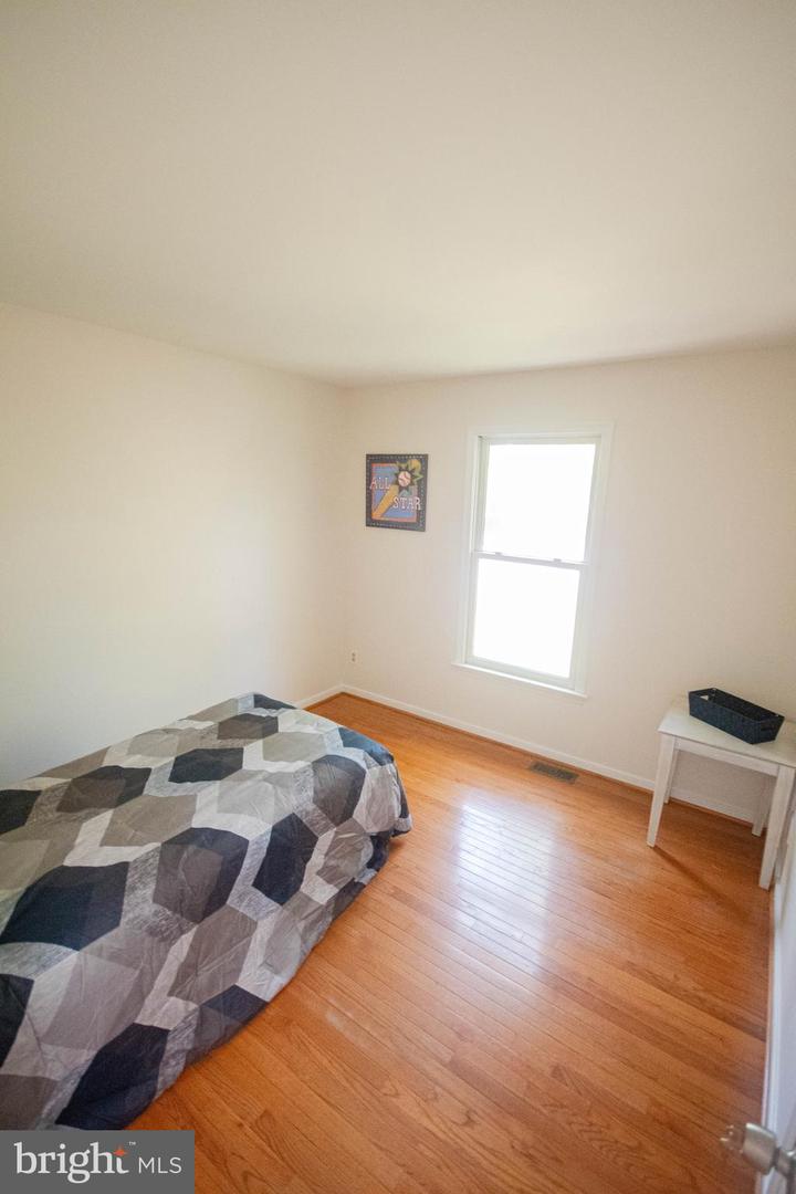 15 HAY BARN RD, STAFFORD, Virginia 22556, 5 Bedrooms Bedrooms, ,3 BathroomsBathrooms,Residential,For sale,15 HAY BARN RD,VAST2038428 MLS # VAST2038428