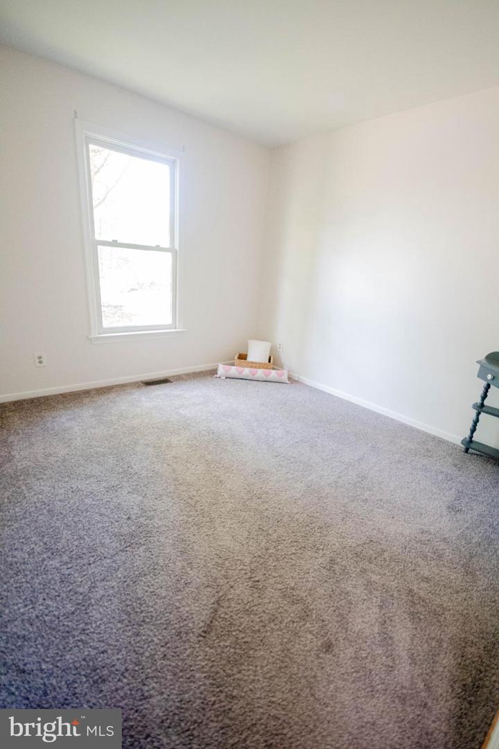 15 HAY BARN RD, STAFFORD, Virginia 22556, 5 Bedrooms Bedrooms, ,3 BathroomsBathrooms,Residential,For sale,15 HAY BARN RD,VAST2038428 MLS # VAST2038428