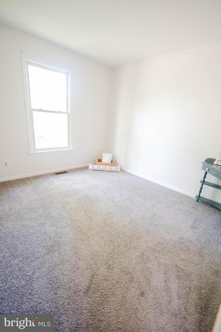 15 HAY BARN RD, STAFFORD, Virginia 22556, 5 Bedrooms Bedrooms, ,3 BathroomsBathrooms,Residential,For sale,15 HAY BARN RD,VAST2038428 MLS # VAST2038428