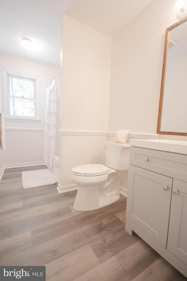 15 HAY BARN RD, STAFFORD, Virginia 22556, 5 Bedrooms Bedrooms, ,3 BathroomsBathrooms,Residential,For sale,15 HAY BARN RD,VAST2038428 MLS # VAST2038428
