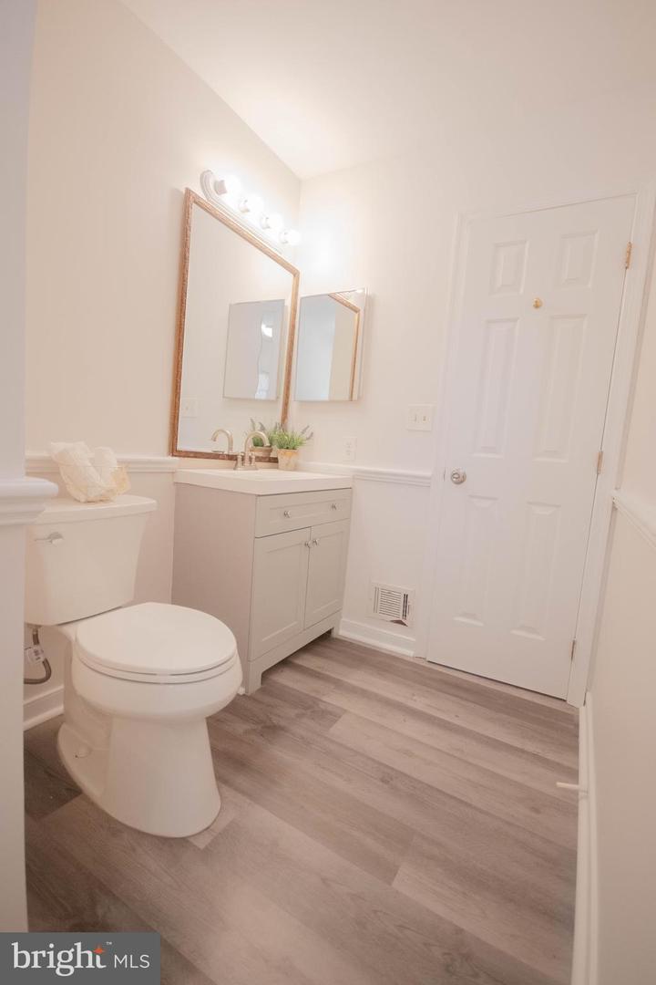15 HAY BARN RD, STAFFORD, Virginia 22556, 5 Bedrooms Bedrooms, ,3 BathroomsBathrooms,Residential,For sale,15 HAY BARN RD,VAST2038428 MLS # VAST2038428