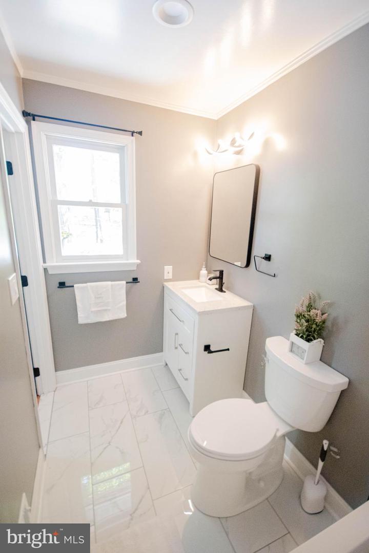 15 HAY BARN RD, STAFFORD, Virginia 22556, 5 Bedrooms Bedrooms, ,3 BathroomsBathrooms,Residential,For sale,15 HAY BARN RD,VAST2038428 MLS # VAST2038428