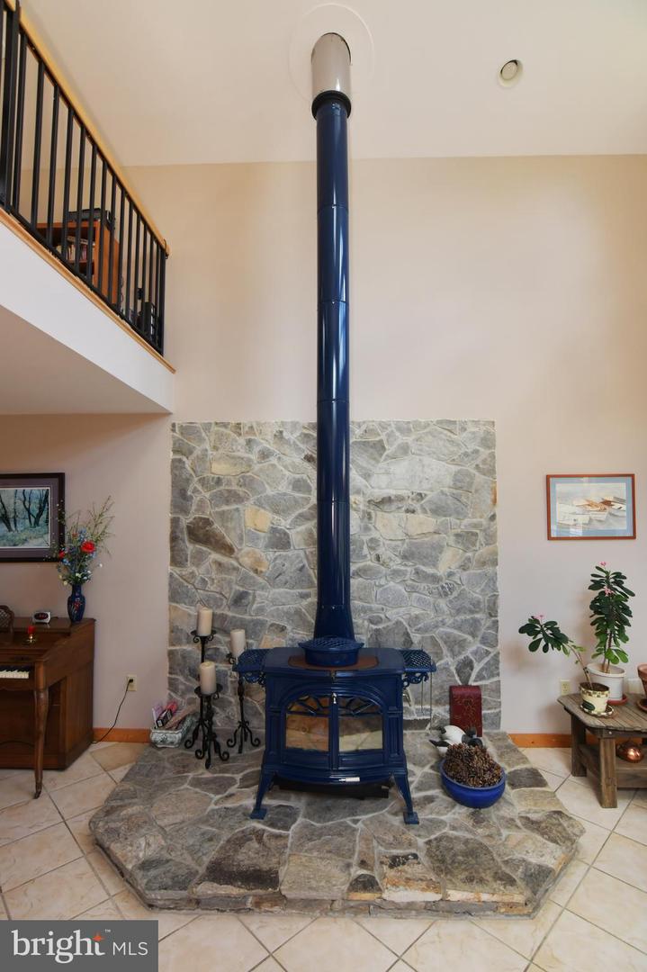 448 SHENANDOAH RIVER LN, FRONT ROYAL, Virginia 22630, 2 Bedrooms Bedrooms, ,2 BathroomsBathrooms,Residential,For sale,448 SHENANDOAH RIVER LN,VACL2003672 MLS # VACL2003672