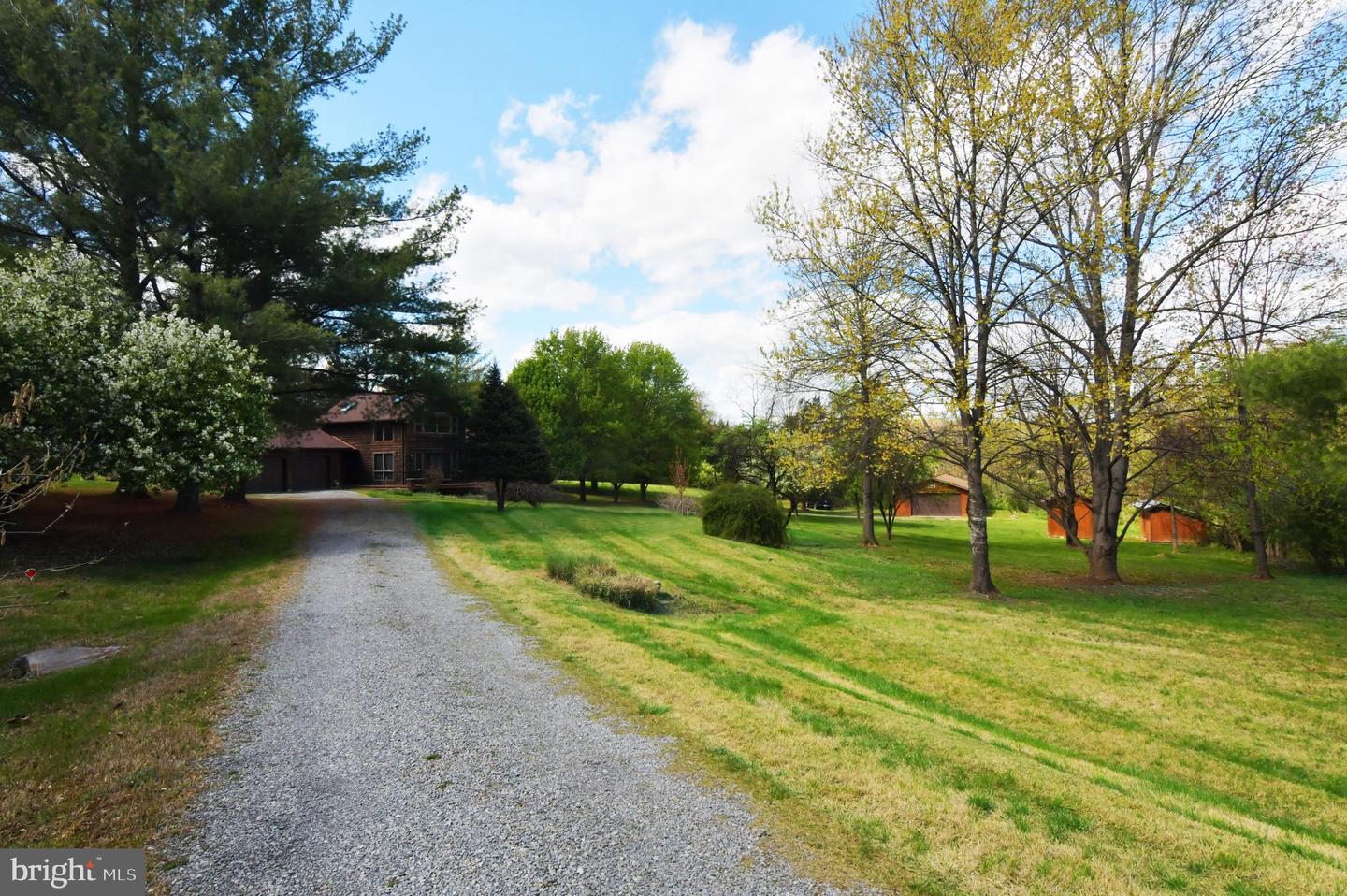448 SHENANDOAH RIVER LN, FRONT ROYAL, Virginia 22630, 2 Bedrooms Bedrooms, ,2 BathroomsBathrooms,Residential,For sale,448 SHENANDOAH RIVER LN,VACL2003672 MLS # VACL2003672