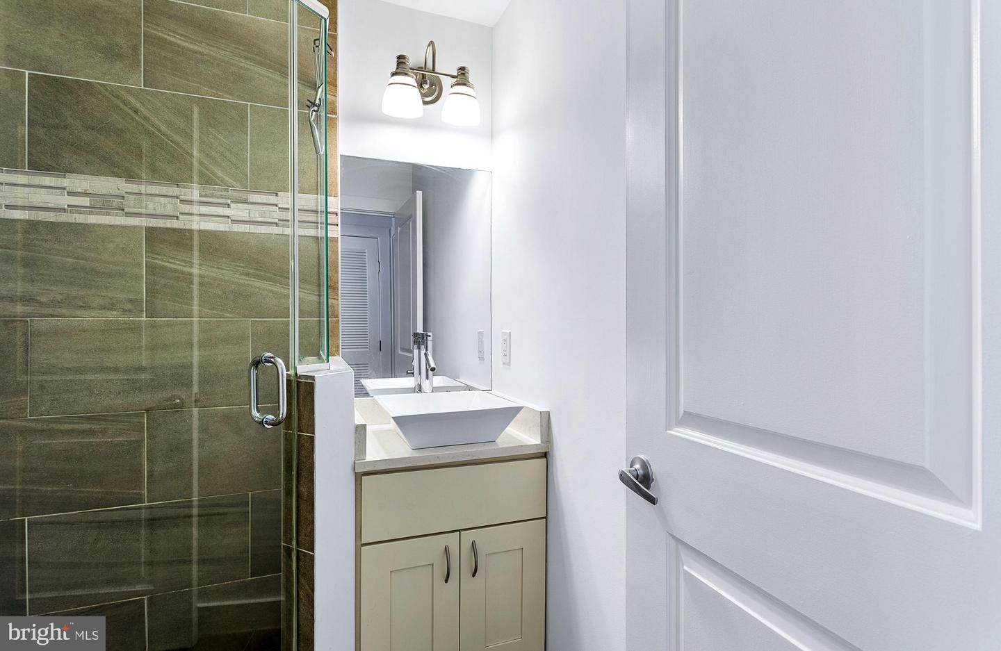 1700 2ND ST NW #2, WASHINGTON, District Of Columbia 20001, 1 Bedroom Bedrooms, ,1 BathroomBathrooms,Residential,For sale,1700 2ND ST NW #2,DCDC2198396 MLS # DCDC2198396