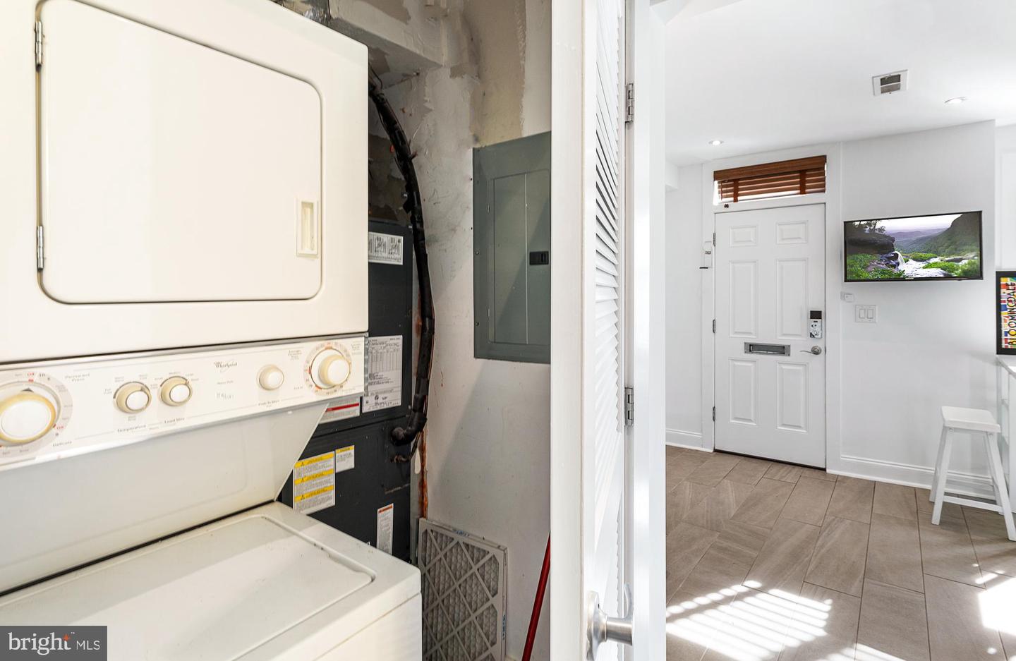 1700 2ND ST NW #2, WASHINGTON, District Of Columbia 20001, 1 Bedroom Bedrooms, ,1 BathroomBathrooms,Residential,For sale,1700 2ND ST NW #2,DCDC2198396 MLS # DCDC2198396