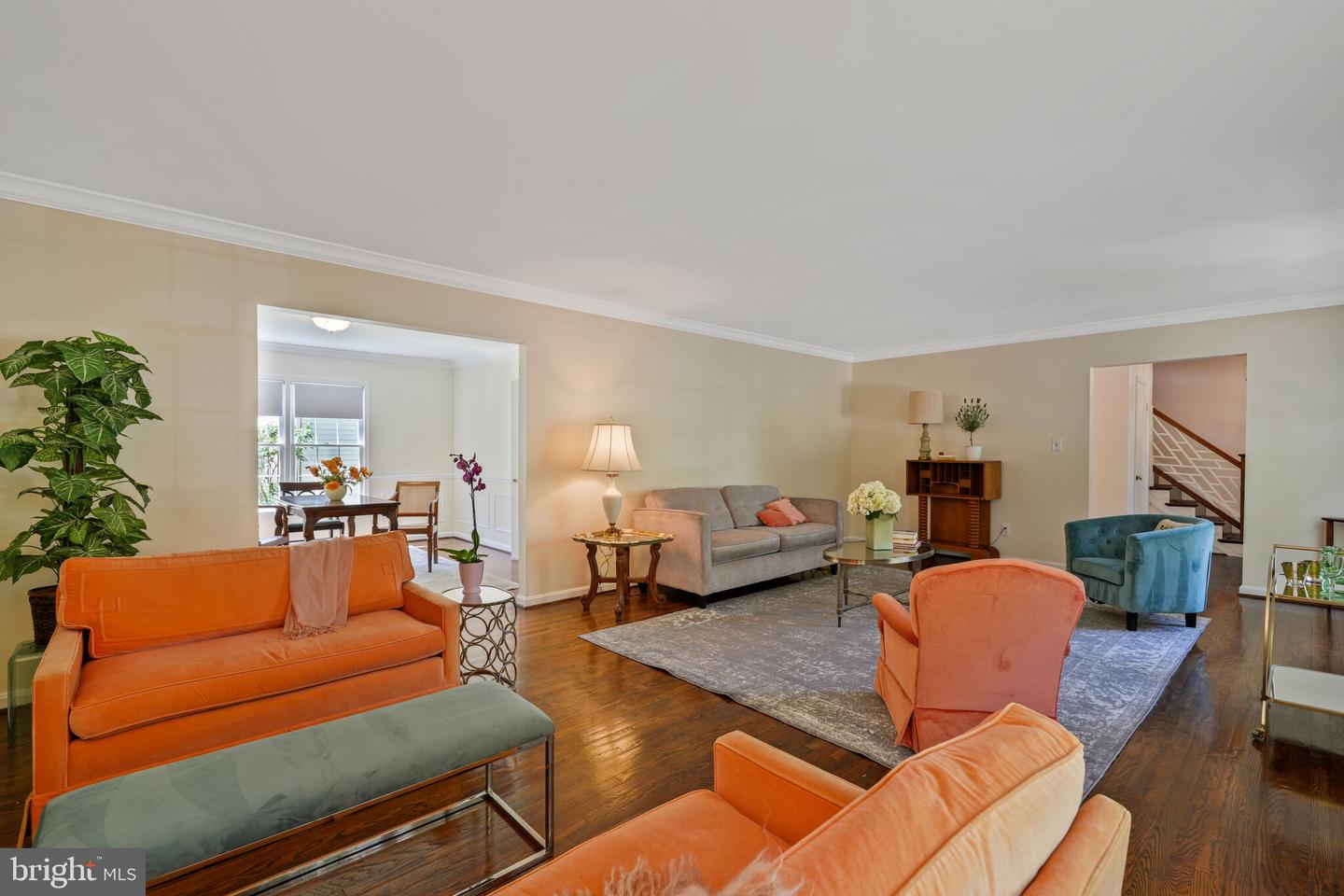 5400 30TH ST N, ARLINGTON, Virginia 22207, 4 Bedrooms Bedrooms, ,3 BathroomsBathrooms,Residential,For sale,5400 30TH ST N,VAAR2056878 MLS # VAAR2056878