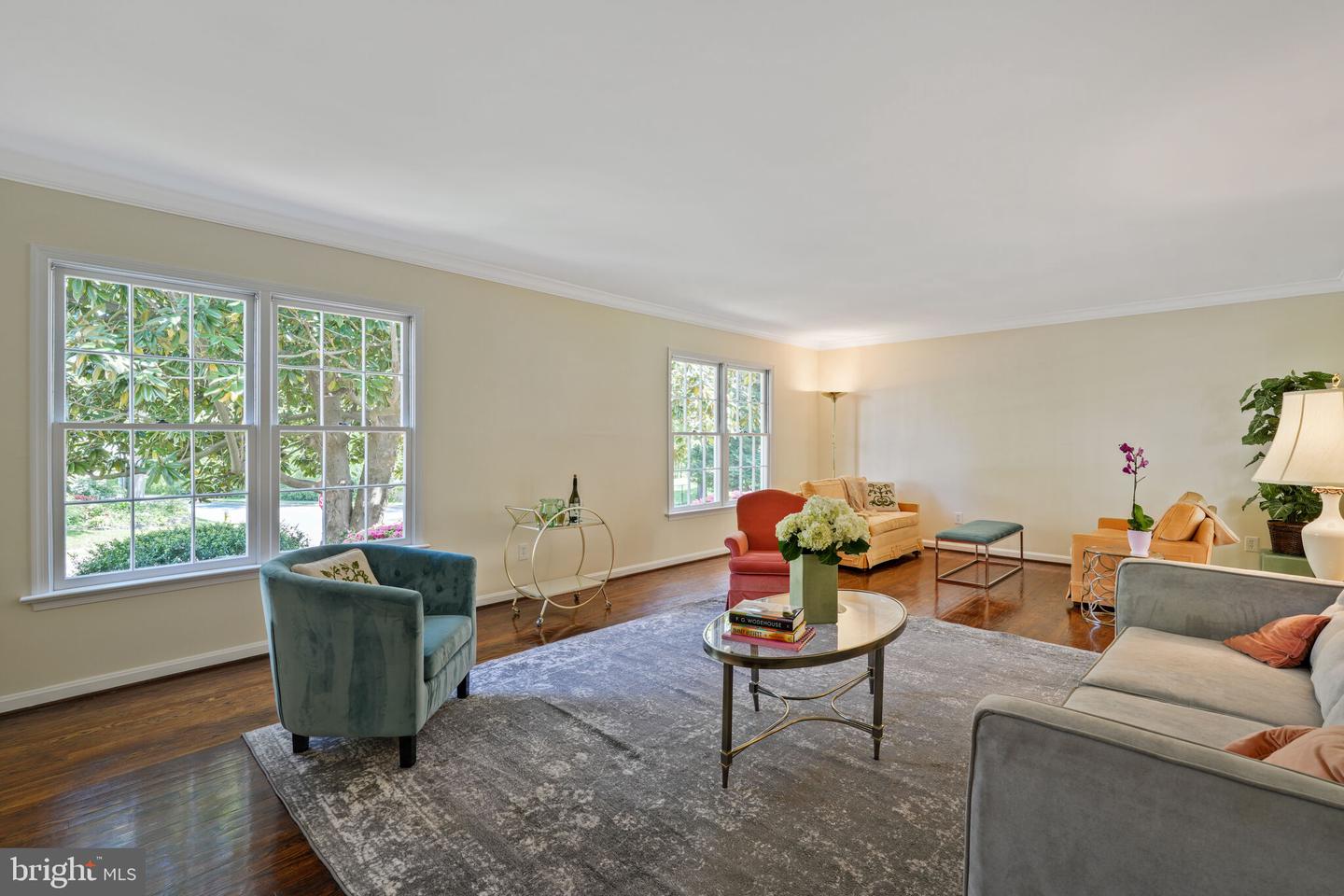 5400 30TH ST N, ARLINGTON, Virginia 22207, 4 Bedrooms Bedrooms, ,3 BathroomsBathrooms,Residential,For sale,5400 30TH ST N,VAAR2056878 MLS # VAAR2056878