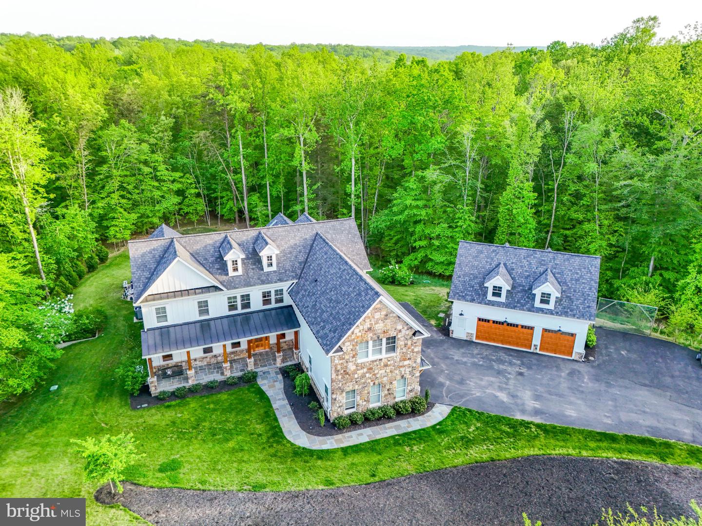 11607 LAWTER LN, CLIFTON, Virginia 20124, 4 Bedrooms Bedrooms, ,6 BathroomsBathrooms,Residential,For sale,11607 LAWTER LN,VAFX2238010 MLS # VAFX2238010