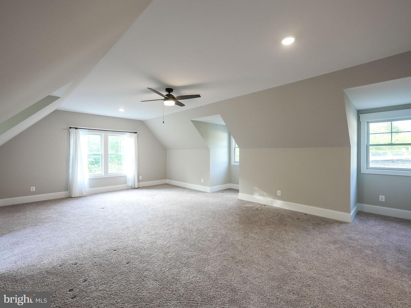 11607 LAWTER LN, CLIFTON, Virginia 20124, 4 Bedrooms Bedrooms, ,6 BathroomsBathrooms,Residential,For sale,11607 LAWTER LN,VAFX2238010 MLS # VAFX2238010