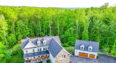 11607 LAWTER LN, CLIFTON, Virginia 20124, 4 Bedrooms Bedrooms, ,6 BathroomsBathrooms,Residential,For sale,11607 LAWTER LN,VAFX2238010 MLS # VAFX2238010
