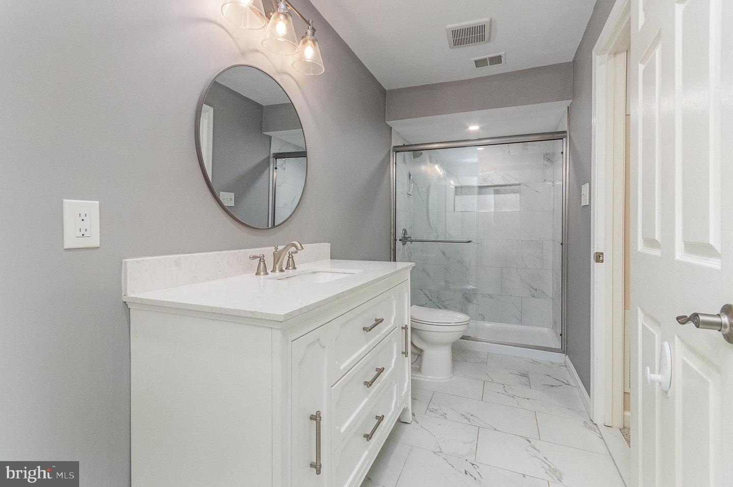 26137 RACHEL HILL DR, CHANTILLY, Virginia 20152, 4 Bedrooms Bedrooms, ,3 BathroomsBathrooms,Residential,For sale,26137 RACHEL HILL DR,VALO2095300 MLS # VALO2095300