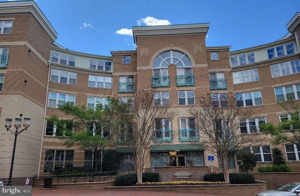 12001 MARKET ST #159, RESTON, Virginia 20190, 2 Bedrooms Bedrooms, 5 Rooms Rooms,2 BathroomsBathrooms,Residential,For sale,12001 MARKET ST #159,VAFX2237958 MLS # VAFX2237958