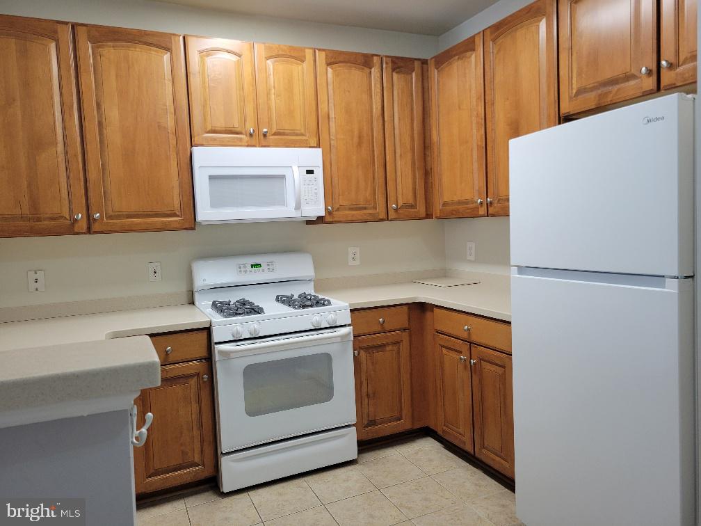12001 MARKET ST #159, RESTON, Virginia 20190, 2 Bedrooms Bedrooms, 5 Rooms Rooms,2 BathroomsBathrooms,Residential,For sale,12001 MARKET ST #159,VAFX2237958 MLS # VAFX2237958