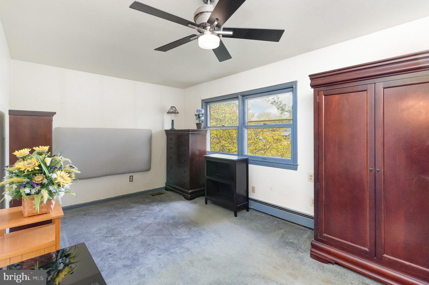 903 N STERLING BLVD, STERLING, Virginia 20164, 4 Bedrooms Bedrooms, ,2 BathroomsBathrooms,Residential,For sale,903 N STERLING BLVD,VALO2095314 MLS # VALO2095314