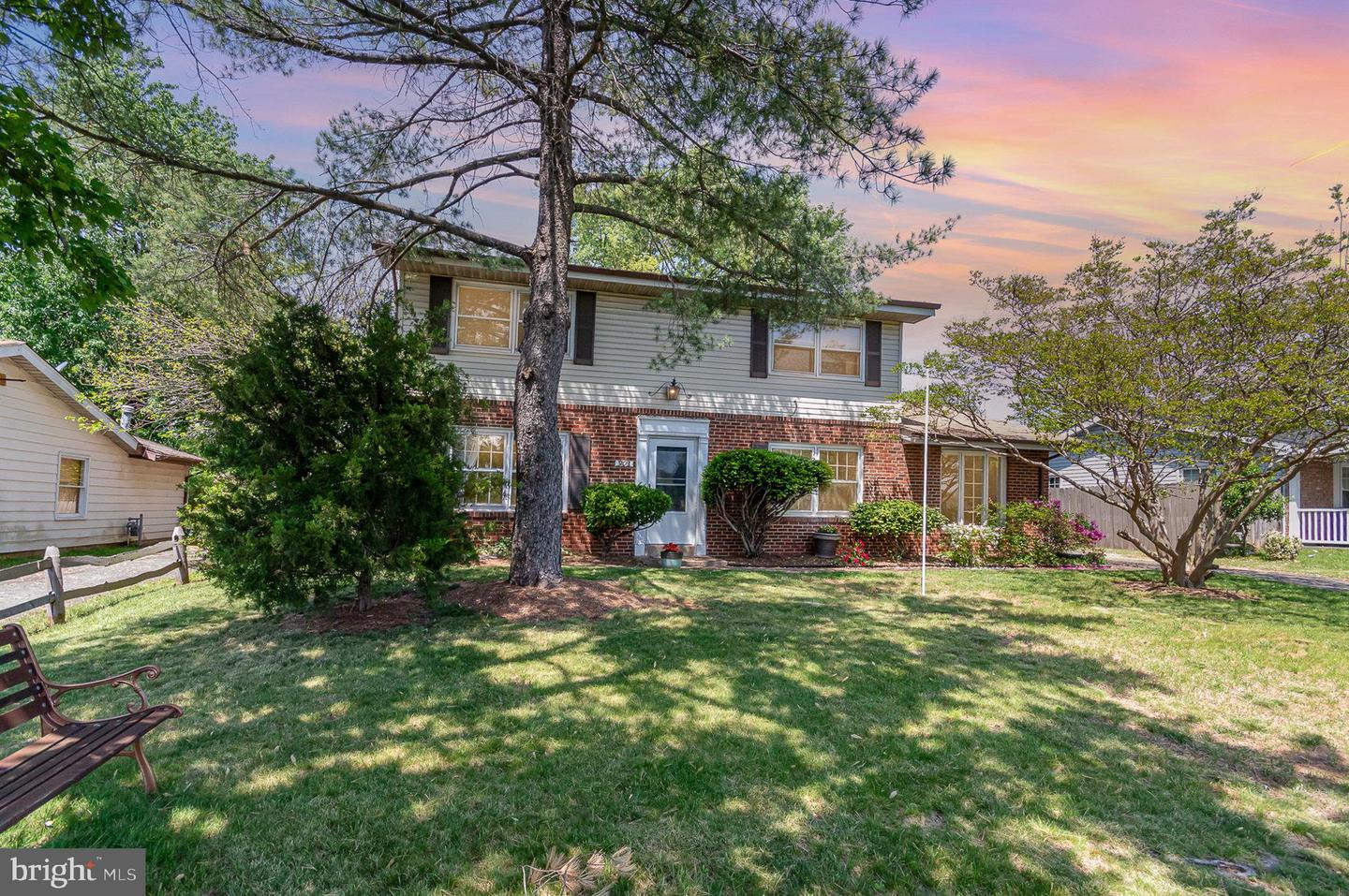 903 N STERLING BLVD, STERLING, Virginia 20164, 4 Bedrooms Bedrooms, ,2 BathroomsBathrooms,Residential,For sale,903 N STERLING BLVD,VALO2095314 MLS # VALO2095314